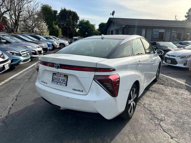 2017 Toyota Mirai Base