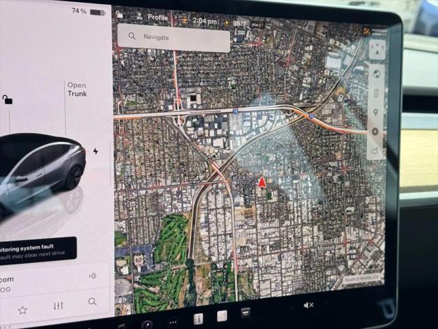 2022 Tesla Model 3 Rear-Wheel Drive