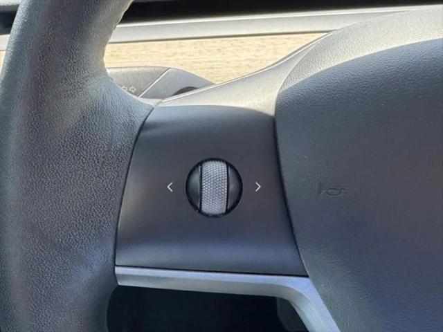2022 Tesla Model 3 Rear-Wheel Drive
