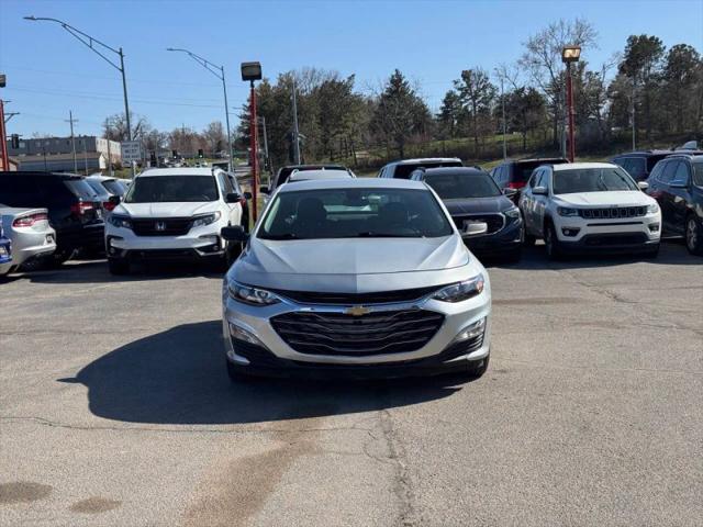 2020 Chevrolet Malibu FWD 1FL