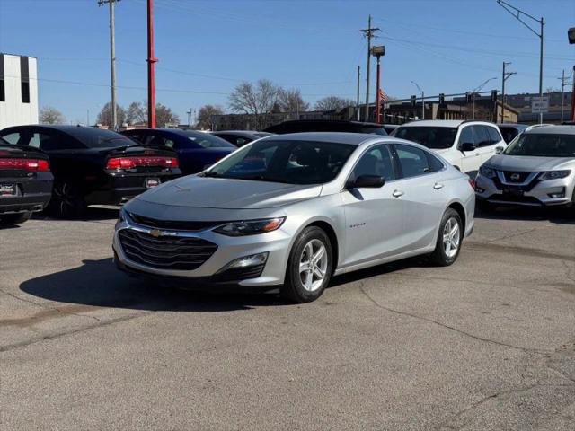 2020 Chevrolet Malibu FWD 1FL for sale in Omaha, NE