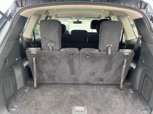 2016 Nissan Pathfinder SV