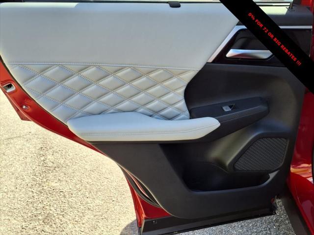 2025 Mitsubishi Outlander PHEV SEL S-AWC