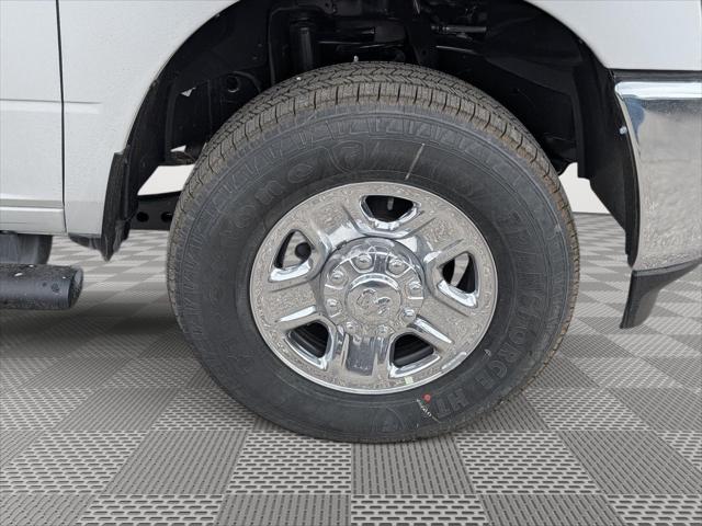 2025 Ram 2500 Tradesman Crew Cab 4x4 8 Box