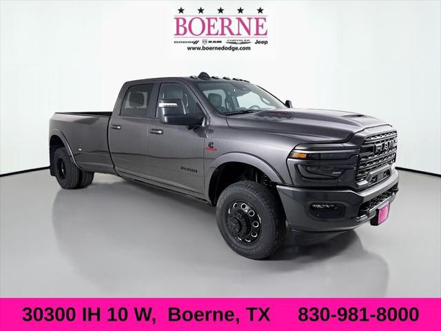 2025 RAM Ram 3500 RAM 3500 LIMITED CREW CAB 4X4 8 BOX