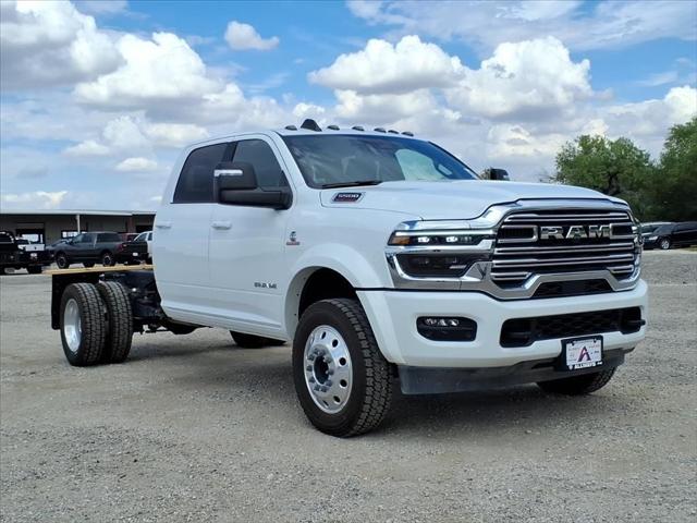 2025 RAM Ram 5500 Chassis Cab RAM 5500 BIG HORN CHASSIS CREW CAB 4X4 60 CA 2025 RAM Ram 5500 Chassis Cab RAM 5500 BIG HORN CHASSIS CREW CAB 4X4 60 CA