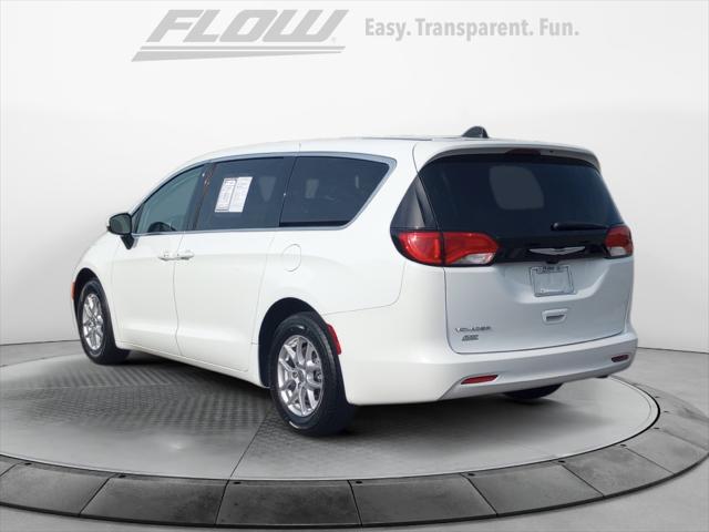 2023 Chrysler Voyager LX