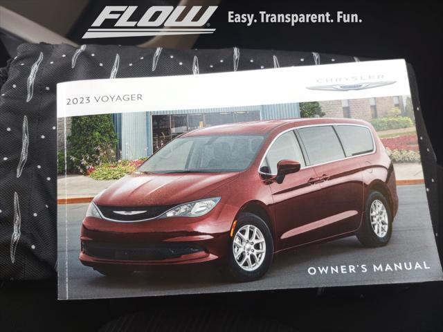 2023 Chrysler Voyager LX