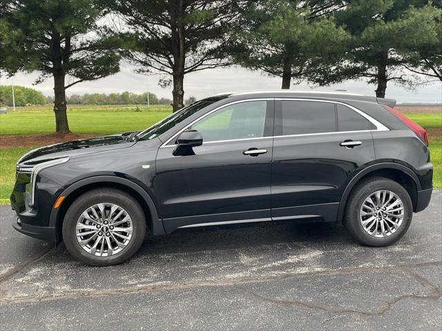 2025 Cadillac XT4 AWD Premium Luxury