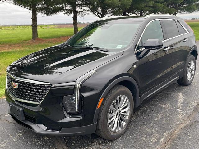 2025 Cadillac XT4 AWD Premium Luxury