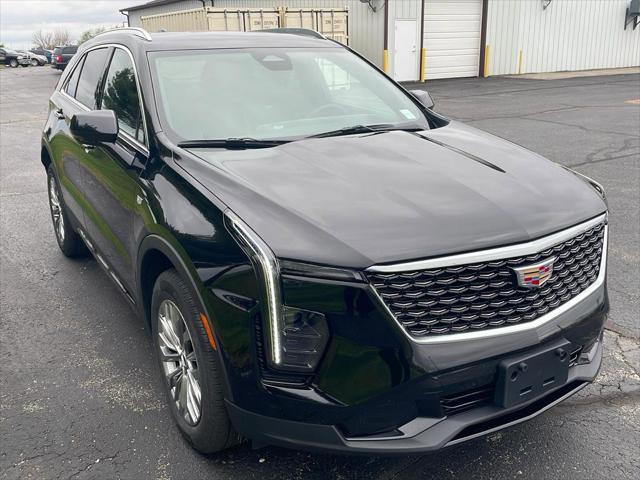 2025 Cadillac XT4 AWD Premium Luxury