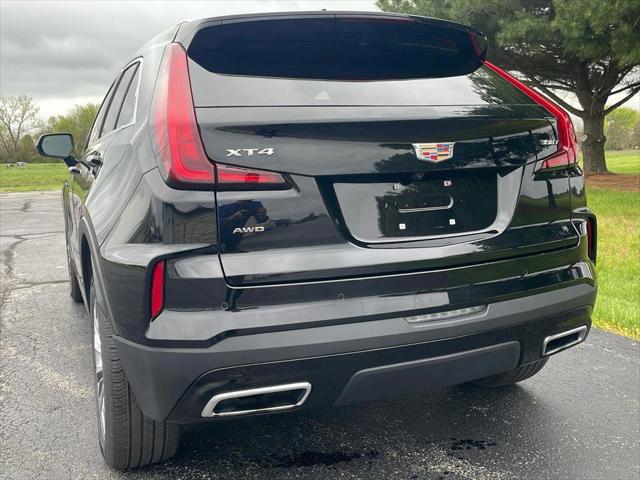 2025 Cadillac XT4 AWD Premium Luxury