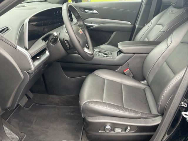 2025 Cadillac XT4 AWD Premium Luxury