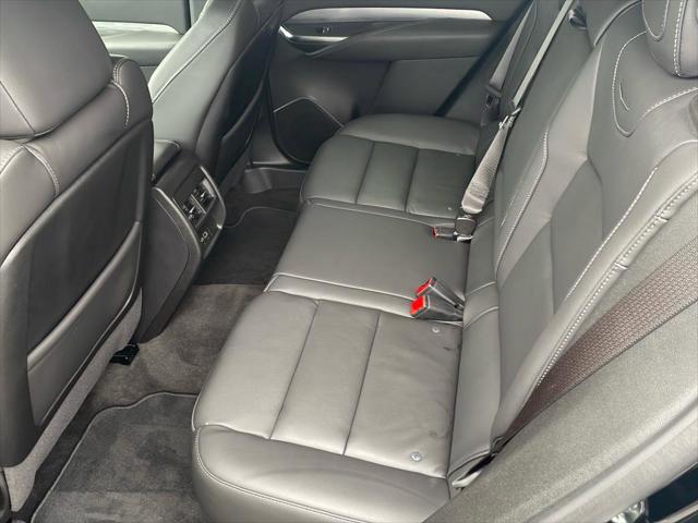 2025 Cadillac XT4 AWD Premium Luxury