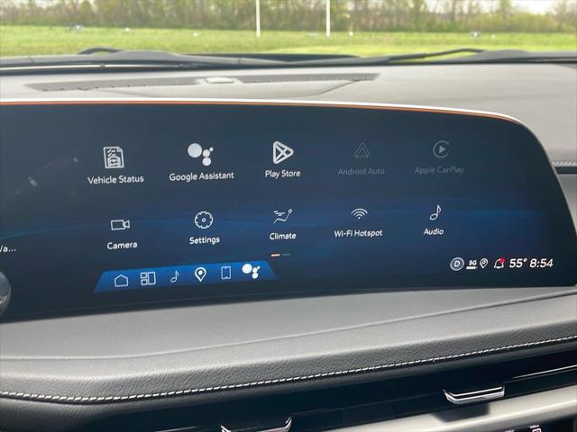 2025 Cadillac XT4 AWD Premium Luxury