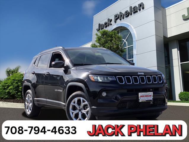 2025 Jeep Compass COMPASS LATITUDE 4X4