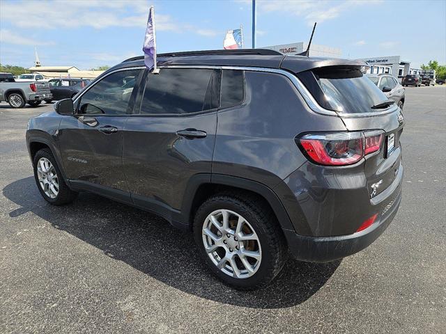 2023 Jeep Compass Latitude Lux FWD
