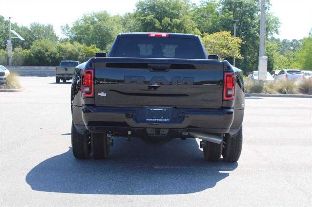 2025 RAM Ram 3500 RAM 3500 BIG HORN CREW CAB 4X4 8 BOX