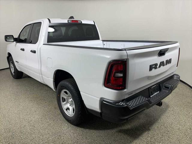 2025 RAM Ram 1500 RAM 1500 TRADESMAN QUAD CAB 4X2 64 BOX