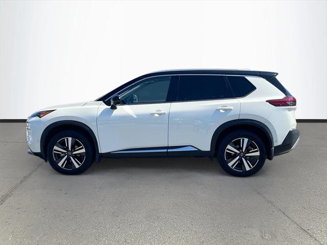 2022 Nissan Rogue Platinum FWD