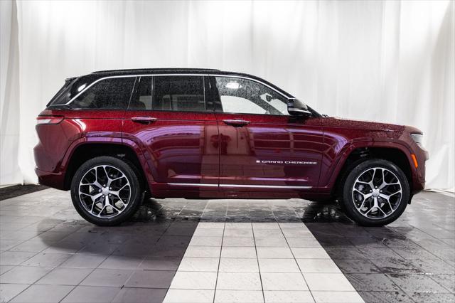 2025 Jeep Grand Cherokee GRAND CHEROKEE SUMMIT RESERVE 4X4