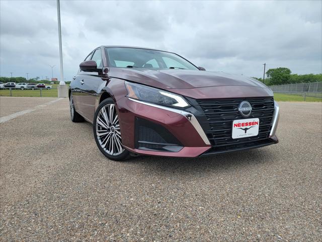 2023 Nissan Altima SL FWD