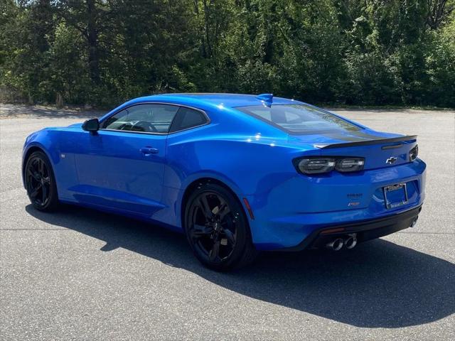 2024 Chevrolet Camaro RWD Coupe 2LT