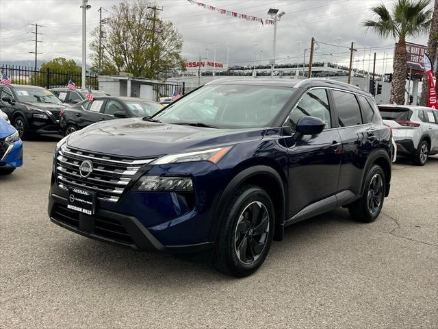 2024 Nissan Rogue SV FWD