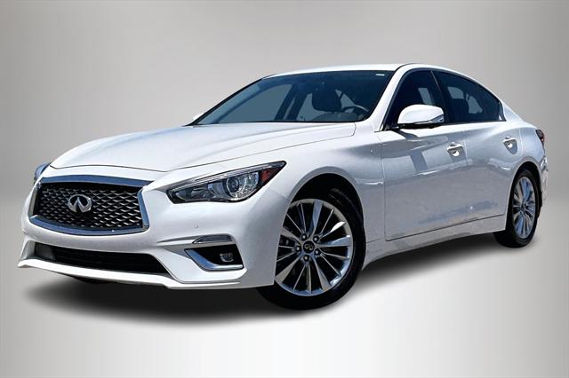 2023 INFINITI Q50 LUXE