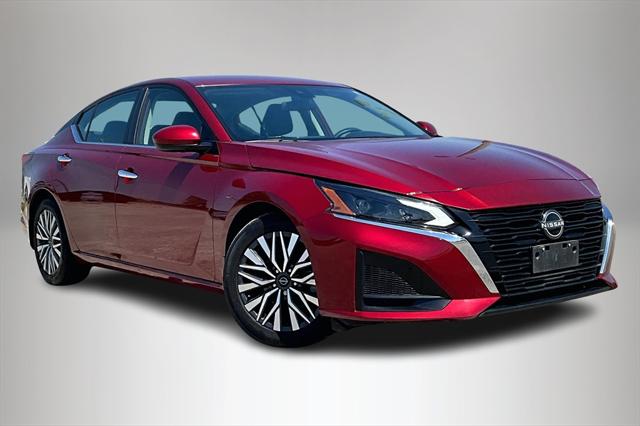 2023 Nissan Altima SV FWD
