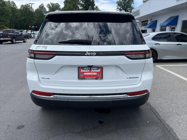 2023 Jeep Grand Cherokee Laredo 4x4