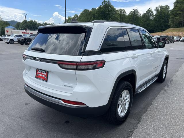 2023 Jeep Grand Cherokee Laredo 4x4
