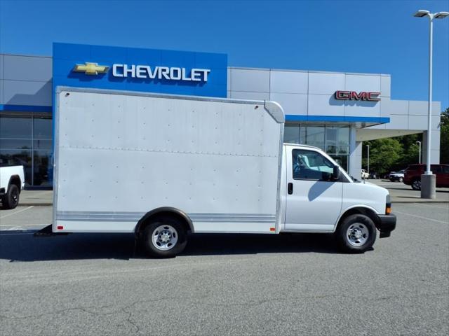 2020 Chevrolet Express Cutaway Work Van