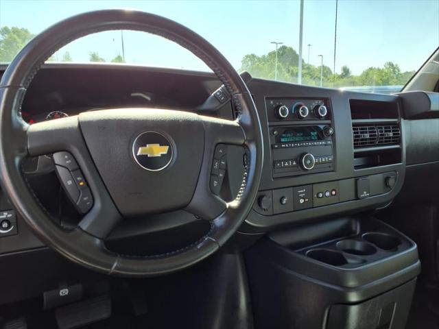 2020 Chevrolet Express Cutaway Work Van