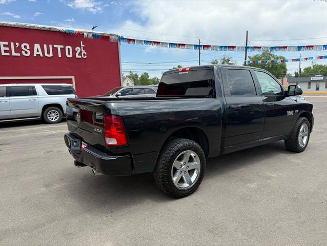 2017 Ram 1500 Express Crew Cab 4x4 5'7" Box