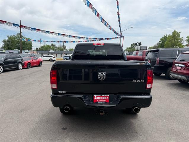2017 Ram 1500 Express Crew Cab 4x4 5'7" Box