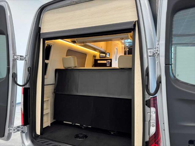 2025 Mercedes-Benz Sprinter 3500XD High Roof 4-Cyl Diesel HO