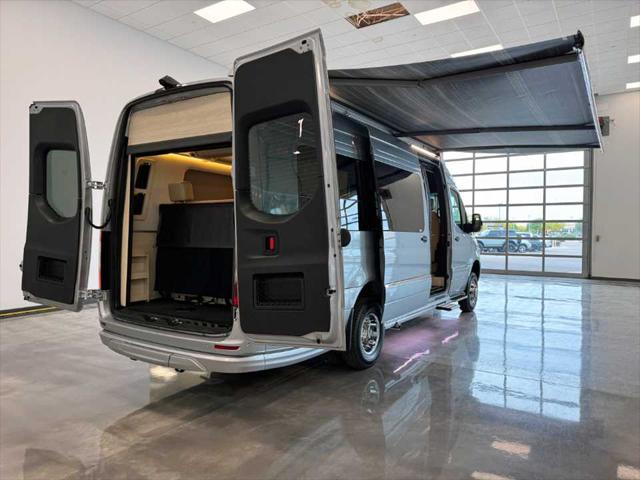 2025 Mercedes-Benz Sprinter 3500XD High Roof 4-Cyl Diesel HO