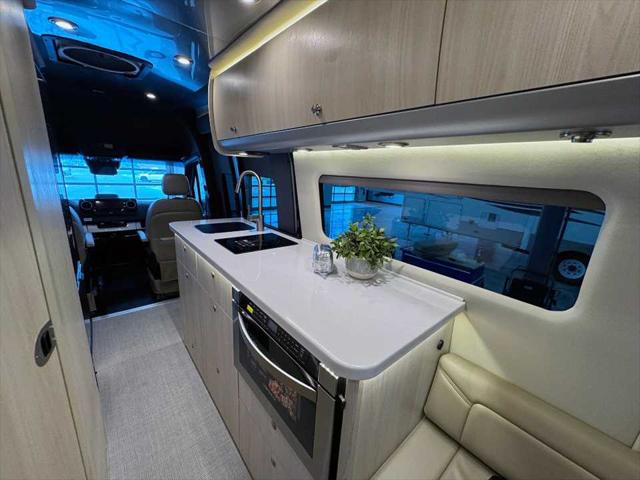 2025 Mercedes-Benz Sprinter 3500XD High Roof 4-Cyl Diesel HO