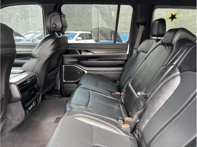 2023 Jeep Wagoneer Series II 4x4