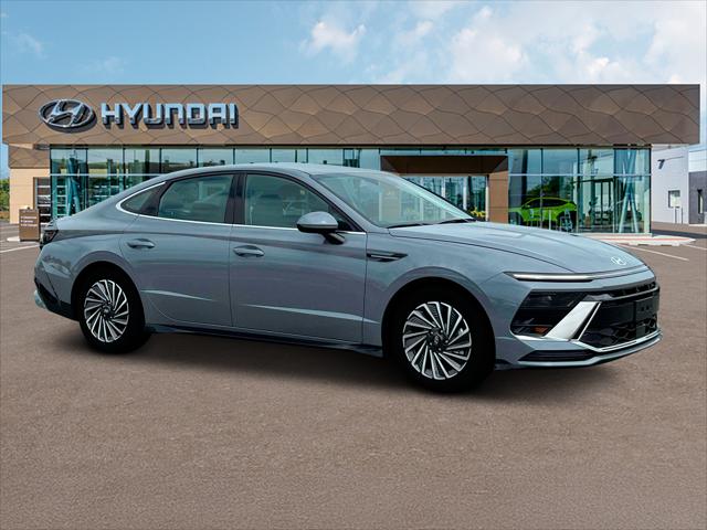 2025 Hyundai Sonata Hybrid SEL