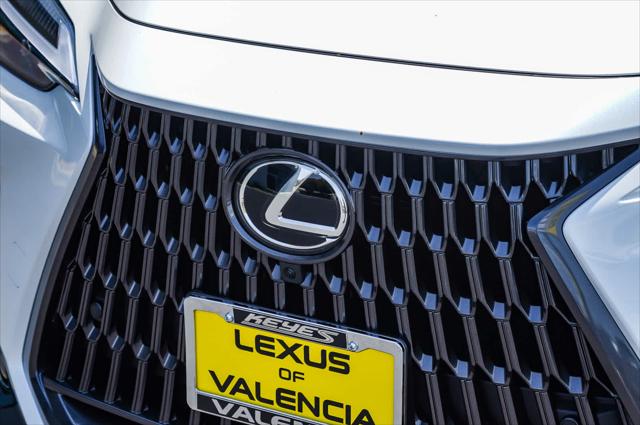 2025 Lexus NX 350h Premium