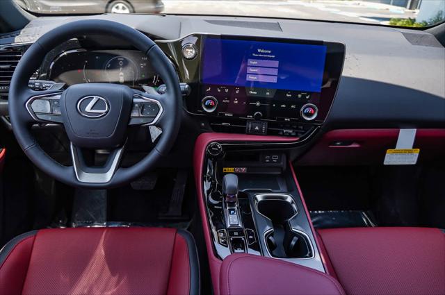 2025 Lexus NX 350h Premium