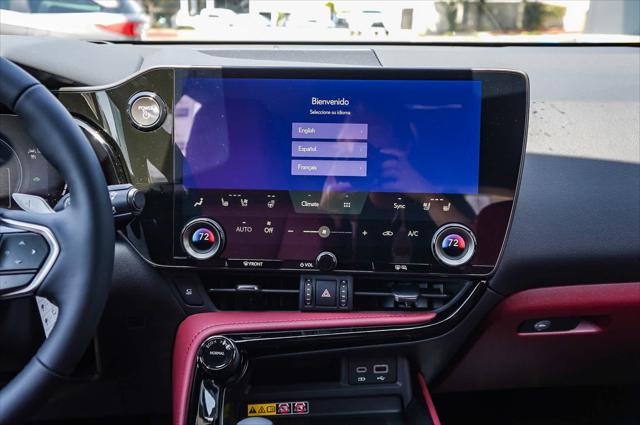 2025 Lexus NX 350h Premium