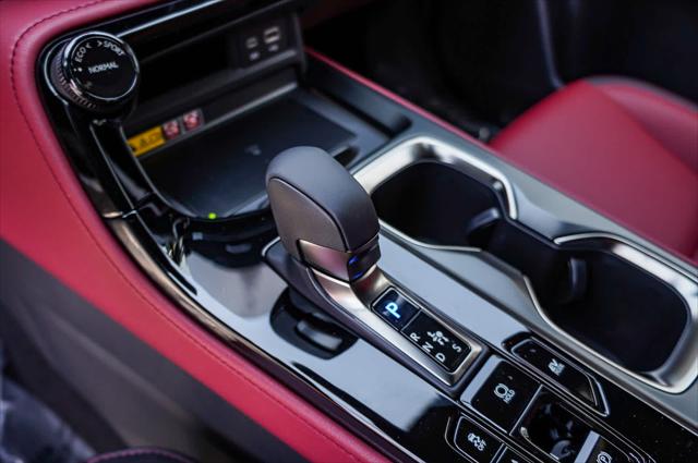 2025 Lexus NX 350h Premium