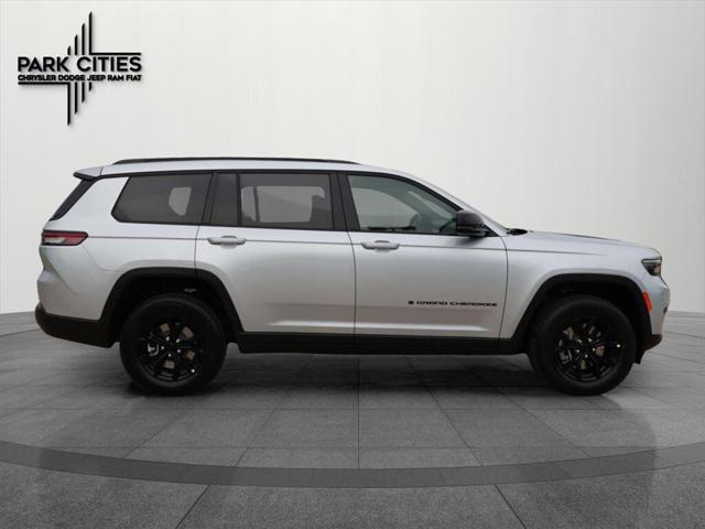 2025 Jeep Grand Cherokee GRAND CHEROKEE L ALTITUDE X 4X4