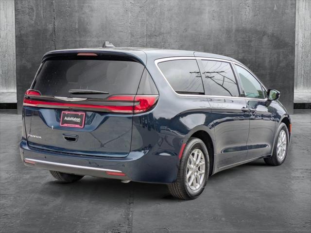 2025 Chrysler Pacifica PACIFICA SELECT