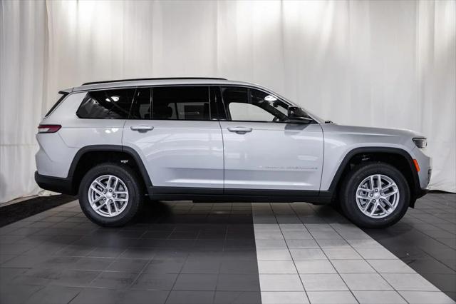 2025 Jeep Grand Cherokee GRAND CHEROKEE L LAREDO X 4X4