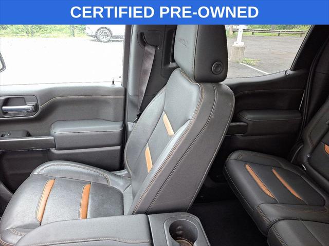 2022 GMC Sierra 1500 Limited 4WD Crew Cab Short Box AT4