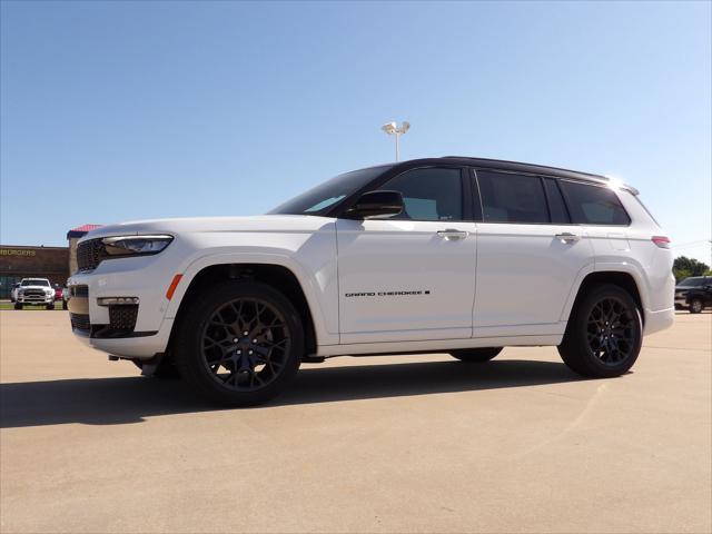 2025 Jeep Grand Cherokee GRAND CHEROKEE L SUMMIT 4X4